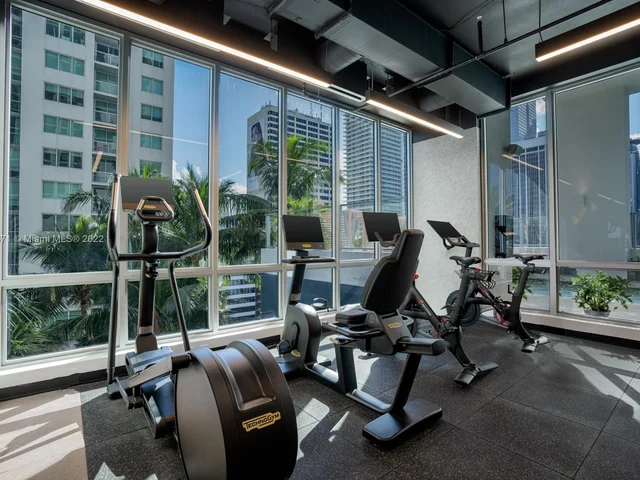 227 NE 2nd # 2404, Miami FL 33132