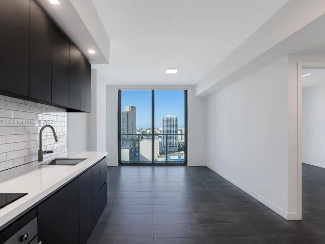 227 NE 2nd # 2404, Miami FL 33132