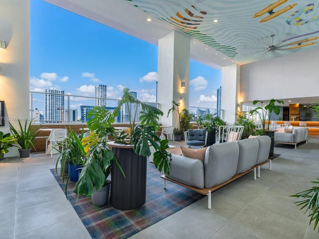 227 NE 2nd # 2404, Miami FL 33132