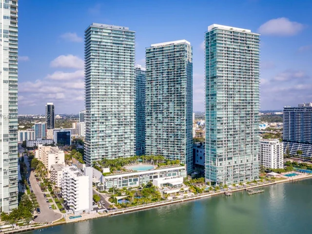 650 NE 32nd St # 1504, Miami FL 33137
