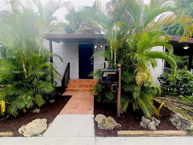 1104 NW 64th St, Miami FL 33150