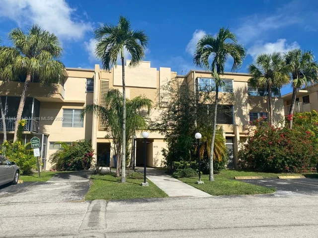 9175 SW 77th Ave # 208, Miami FL 33156