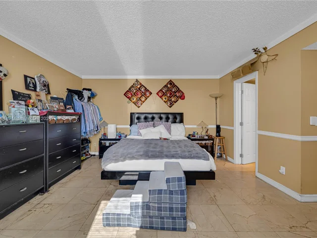 13499 Biscayne Blvd # 1002, North Miami FL 33181