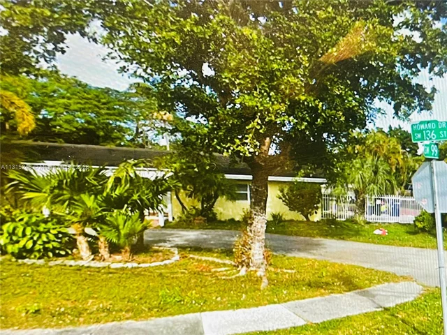 13550 SW 99th Pl, Miami FL 33176