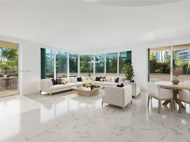 300 S Pointe Dr # 303, Miami Beach FL 33139