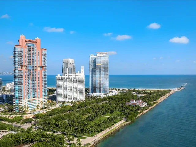 300 S Pointe Dr # 303, Miami Beach FL 33139