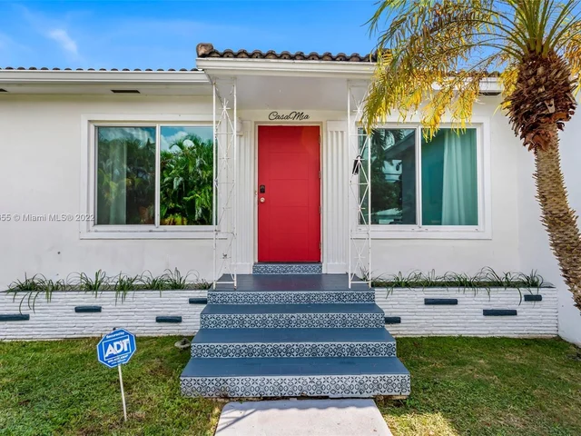 430 NE 116th St, Miami FL 33161