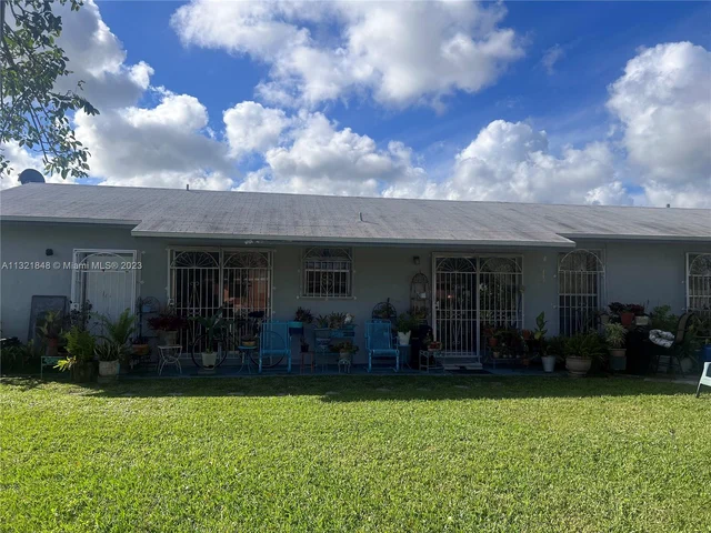 26583 SW 122nd Pl, Homestead FL 33032