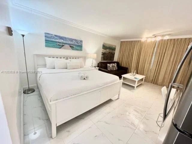 19201 Collins Ave # 104, Sunny Isles Beach FL 33160