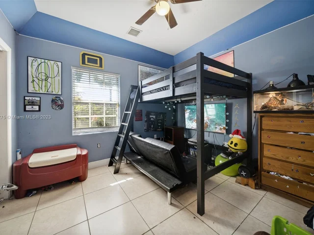 16201 SW 286th St, Homestead FL 33033