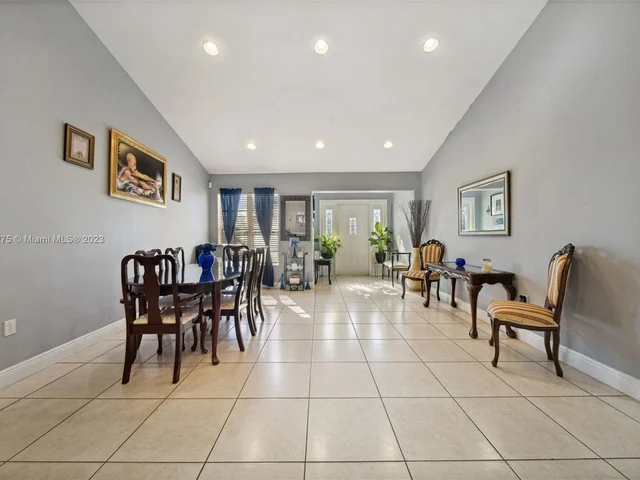 16201 SW 286th St, Homestead FL 33033