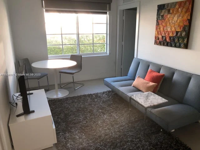 600 15th St # 2, Miami Beach FL 33139