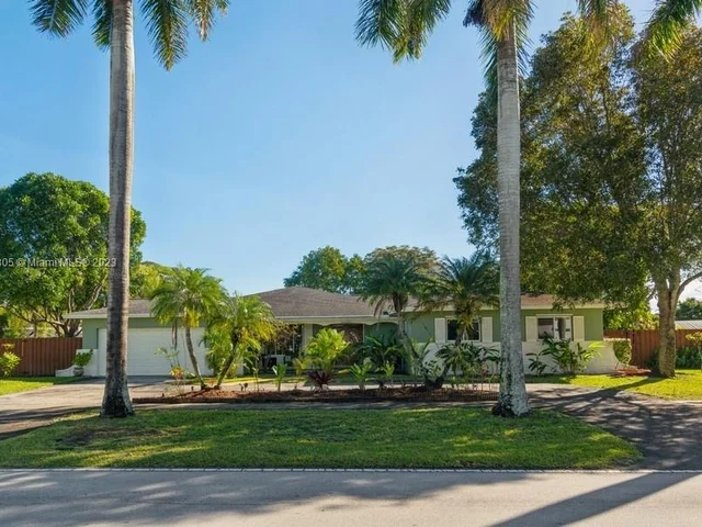 11433 SW 107th Ave, Miami FL 33176