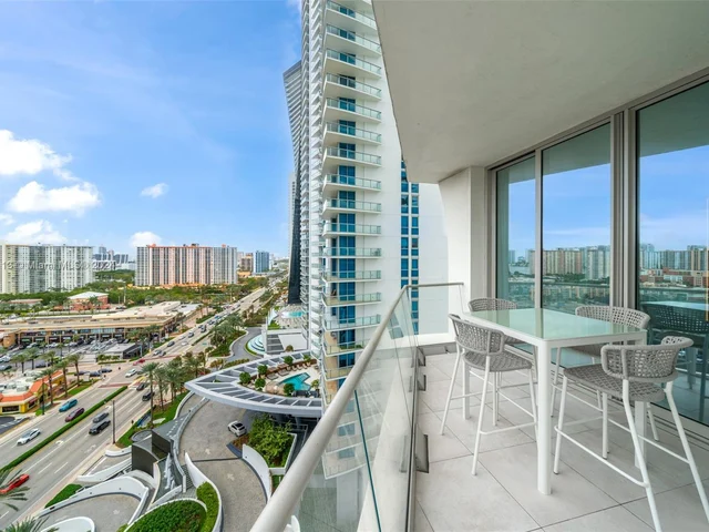 16901 Collins Ave # 1505, Sunny Isles Beach FL 33160