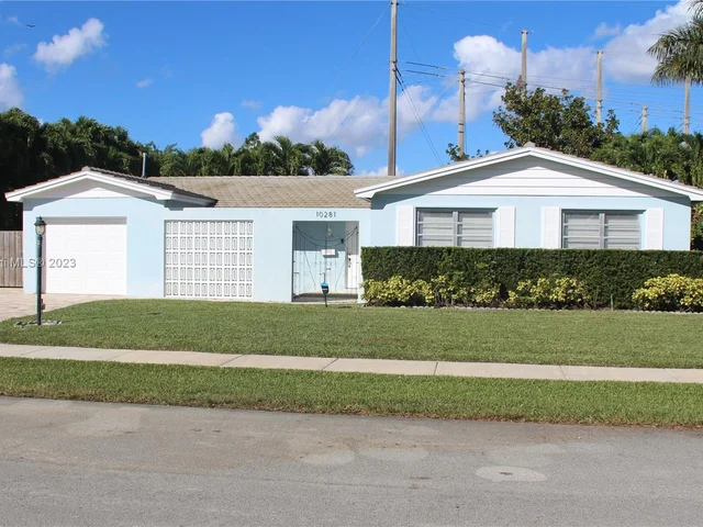 10281 SW 92nd Ter, Miami FL 33176