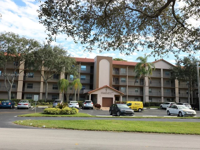 1251 SW 125th Ave # 404T, Pembroke Pines FL 33027