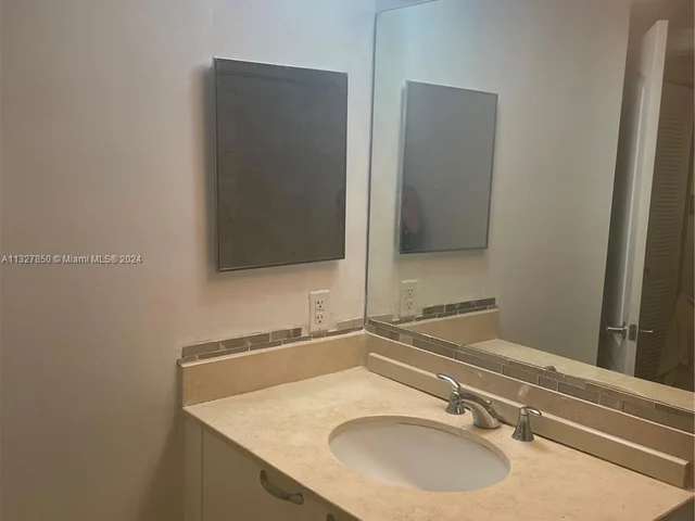 2101 Brickell Ave # 502, Miami FL 33129