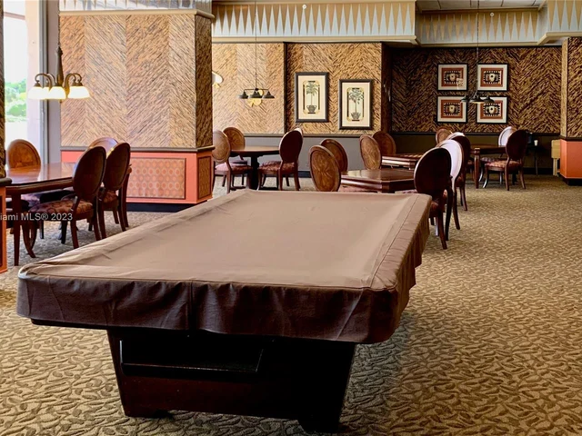 1800 NE 114th St # 2309, Miami FL 33181