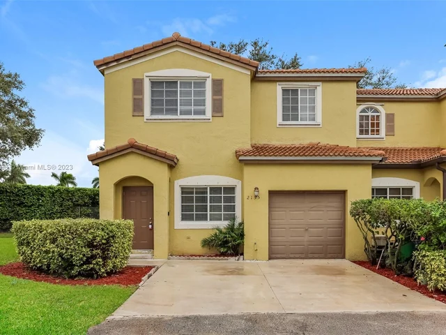 2155 SW 101st Way, Miramar FL 33025