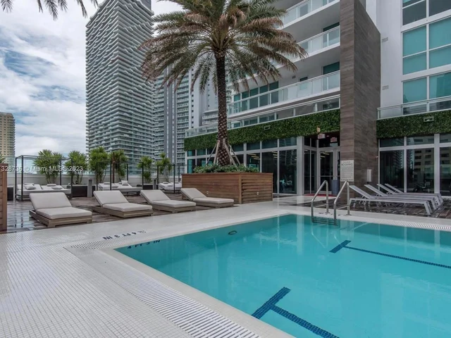 1080 Brickell Ave # 2703, Miami FL 33131