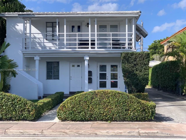 3604 S Le Jeune Rd, Coral Gables FL 33134