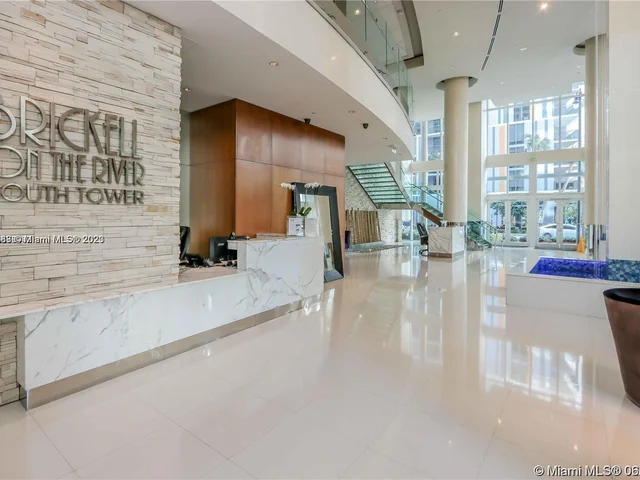 41 SE 5ts ST # 510, Miami FL 33131