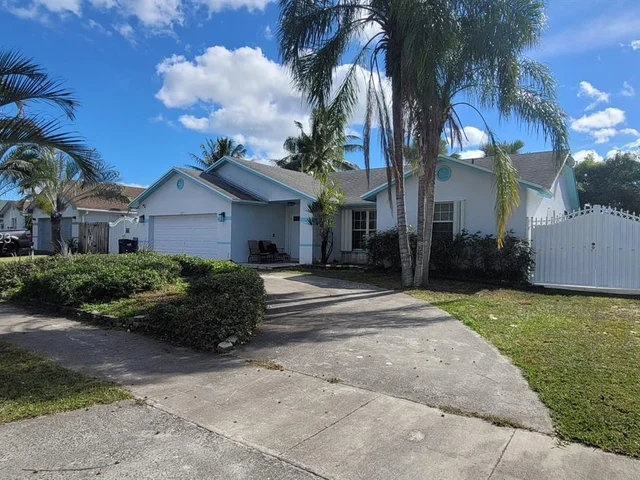 13810 SW 284th St, Homestead FL 33033