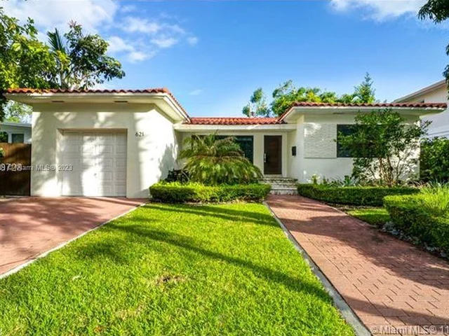621 NE 56th St, Miami FL 33137
