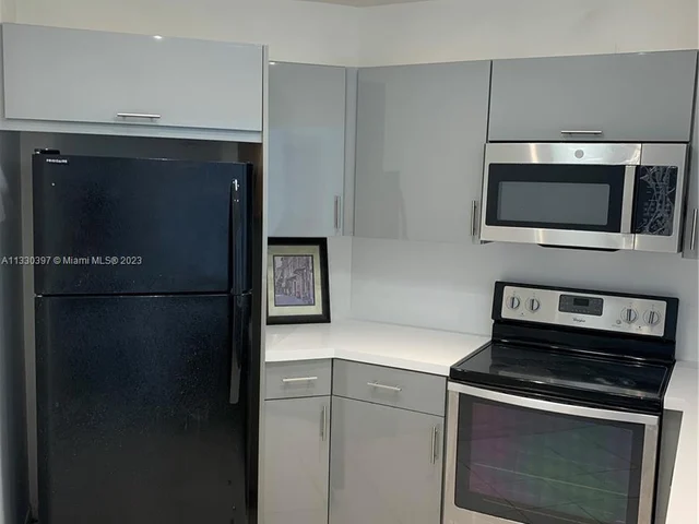 9445 Fontainebleau Blvd # 201, Miami FL 33172