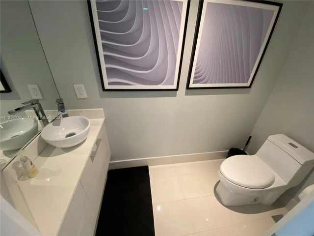 650 NE 32nd St # 4601, Miami FL 33137