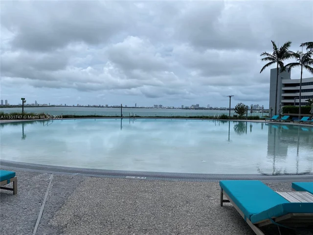 650 NE 32nd St # 4601, Miami FL 33137