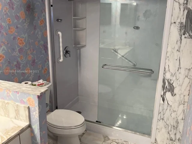 9801 Collins Ave # 17R, Bal Harbour FL 33154