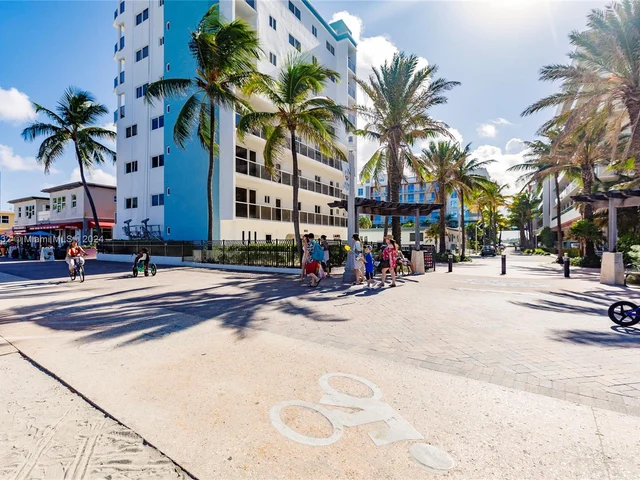 777 N Ocean Dr # N327, Hollywood FL 33019