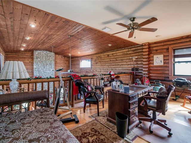 16825 SW 256th St, Homestead FL 33031