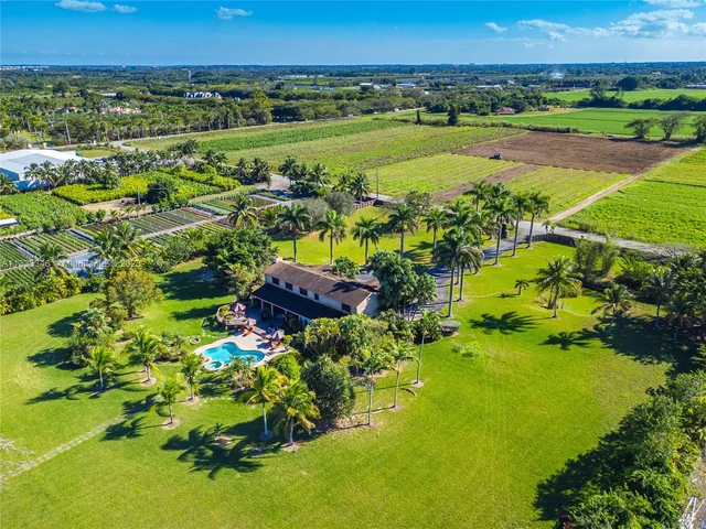 16825 SW 256th St, Homestead FL 33031