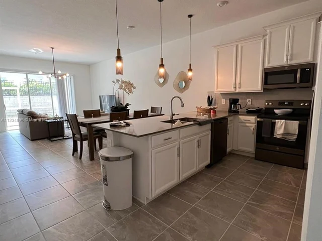 8899 Cabot Cliffs DR # 101, Davenport FL 33896