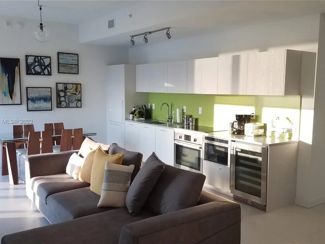 501 NE 31 # 4305, Miami FL 33137