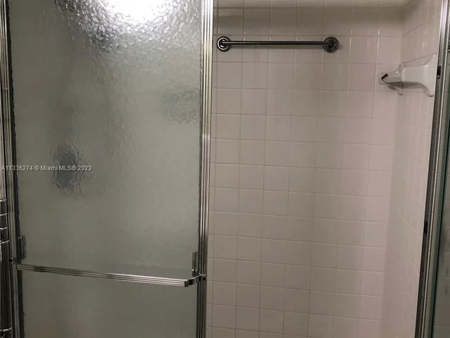 255 Sunrise Dr # 305, Key Biscayne FL 33149