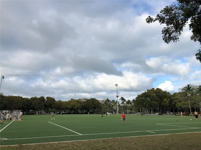 255 Sunrise Dr # 305, Key Biscayne FL 33149