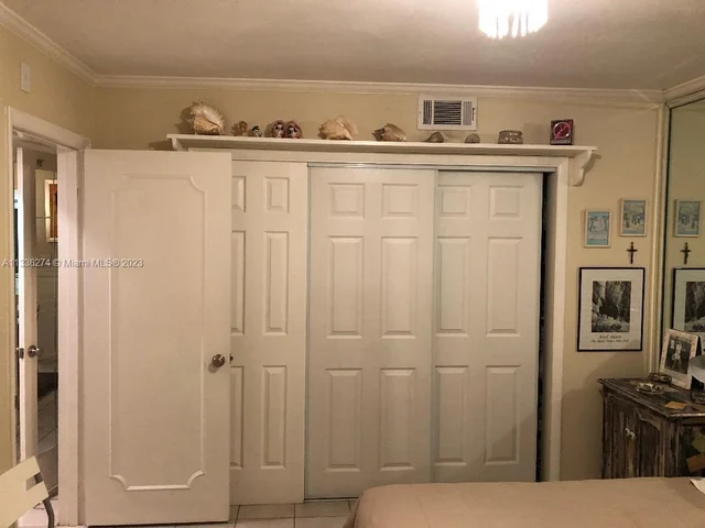 255 Sunrise Dr # 305, Key Biscayne FL 33149