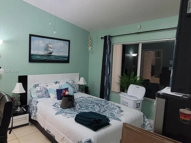 3878 SW 48th Ave # A02, Pembroke Park FL 33023