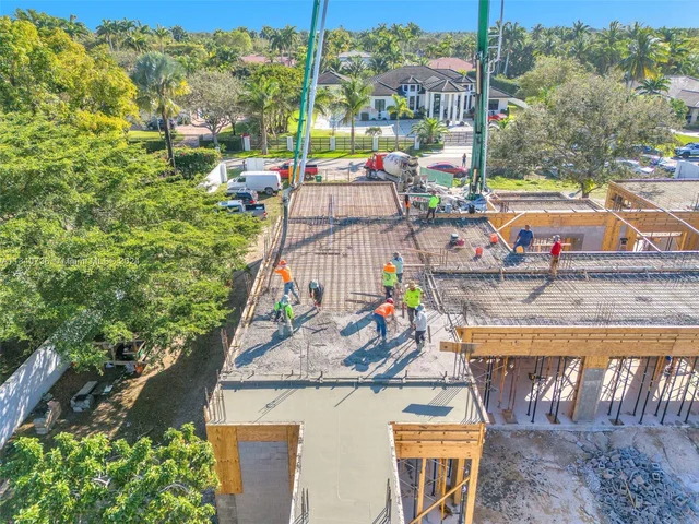 9900 SW 125th Ave, Miami FL 33186