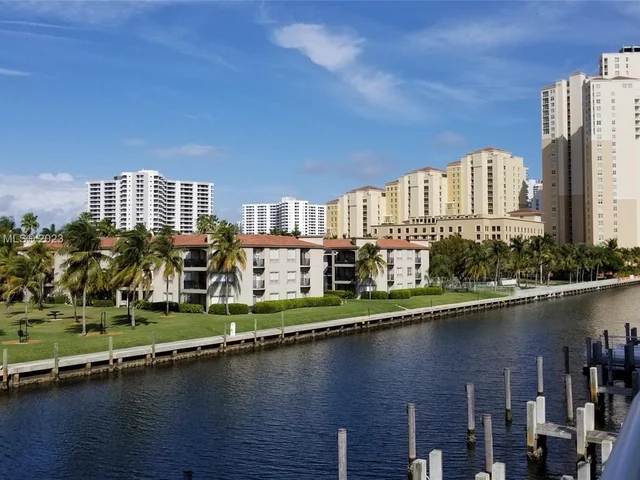 3131 NE 188 St # 806, Aventura FL 33180