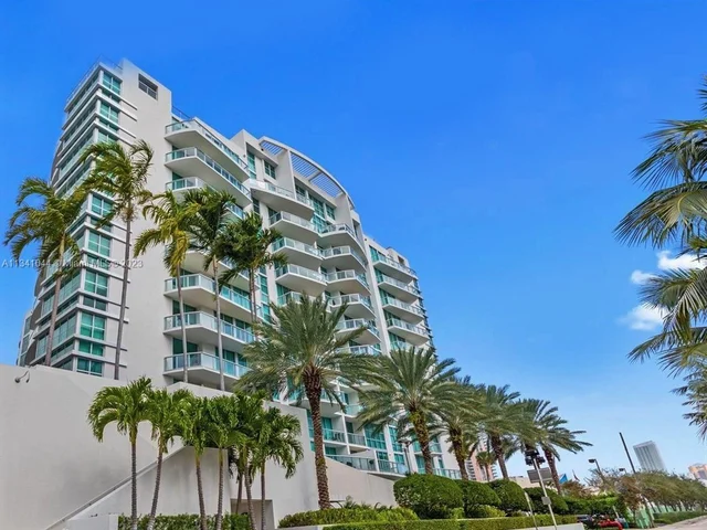 3131 NE 188 St # 806, Aventura FL 33180