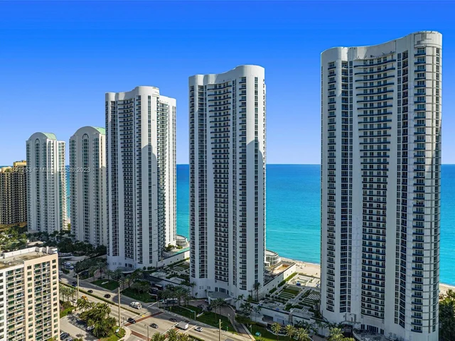 15901 Collins Ave # 902, Sunny Isles Beach FL 33160