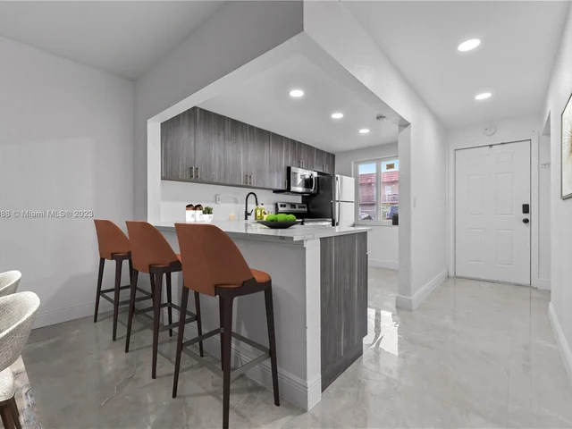 505 NW 177th St # 130, Miami Gardens FL 33169