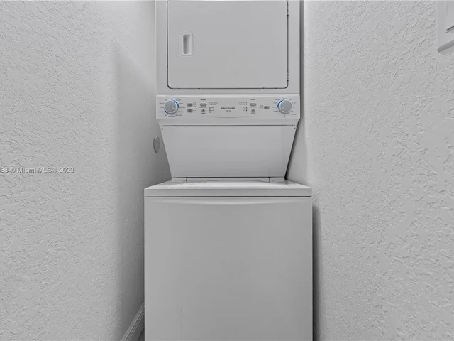 505 NW 177th St # 130, Miami Gardens FL 33169