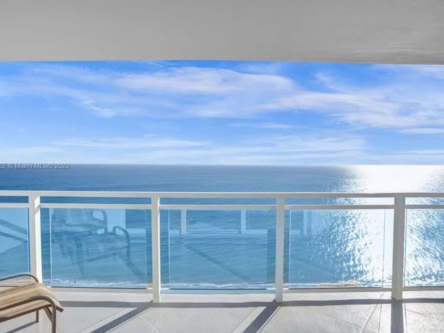 2030 S Ocean Dr # 2112, Hallandale Beach FL 33009