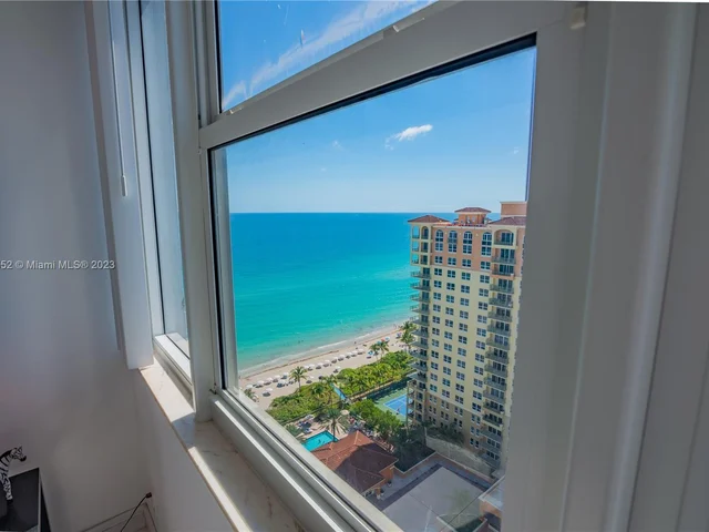 2030 S Ocean Dr # 2112, Hallandale Beach FL 33009