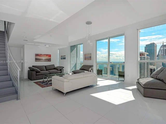 244 Biscayne Blvd # 4907, Miami FL 33132